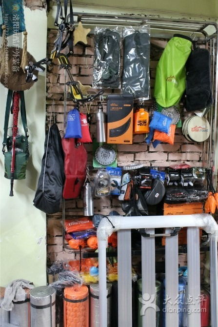 玩酷戶外用品 洛陽購物新體驗，服裝服飾精選推薦